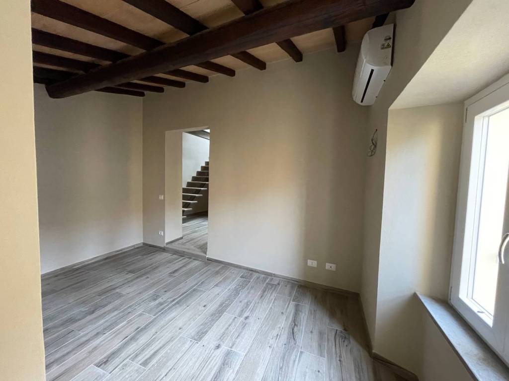 Appartamento a Orbetello in Via Furio Lenzi, 21 - Foto 4