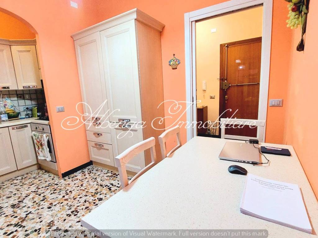 Appartamento a Albenga in Via Niccolari - Foto 2
