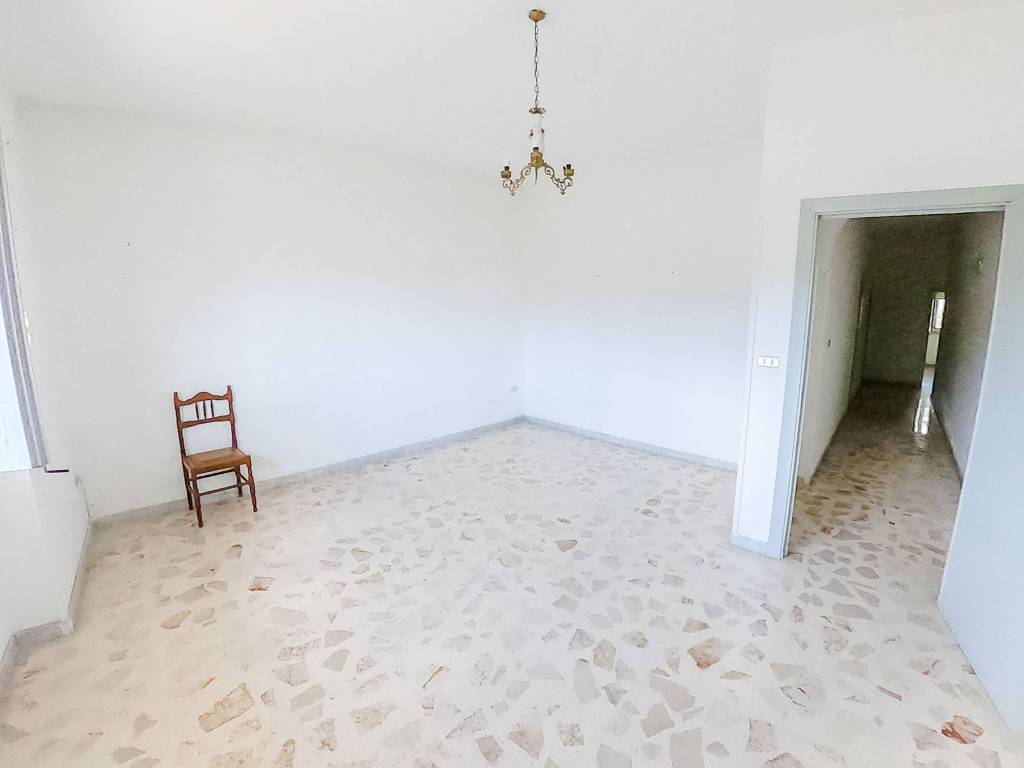Appartamento a Castro in Via Vittorio Veneto, 109 - Foto 3