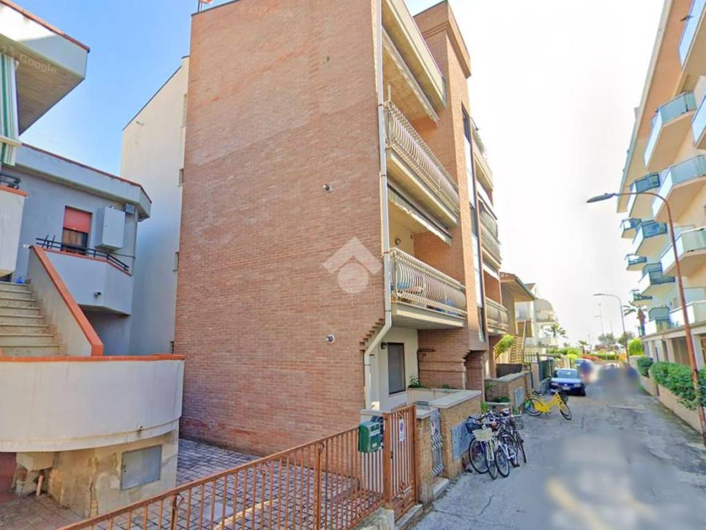 Appartamento a Tortoreto in Via dei Mille, 8 - Foto 2