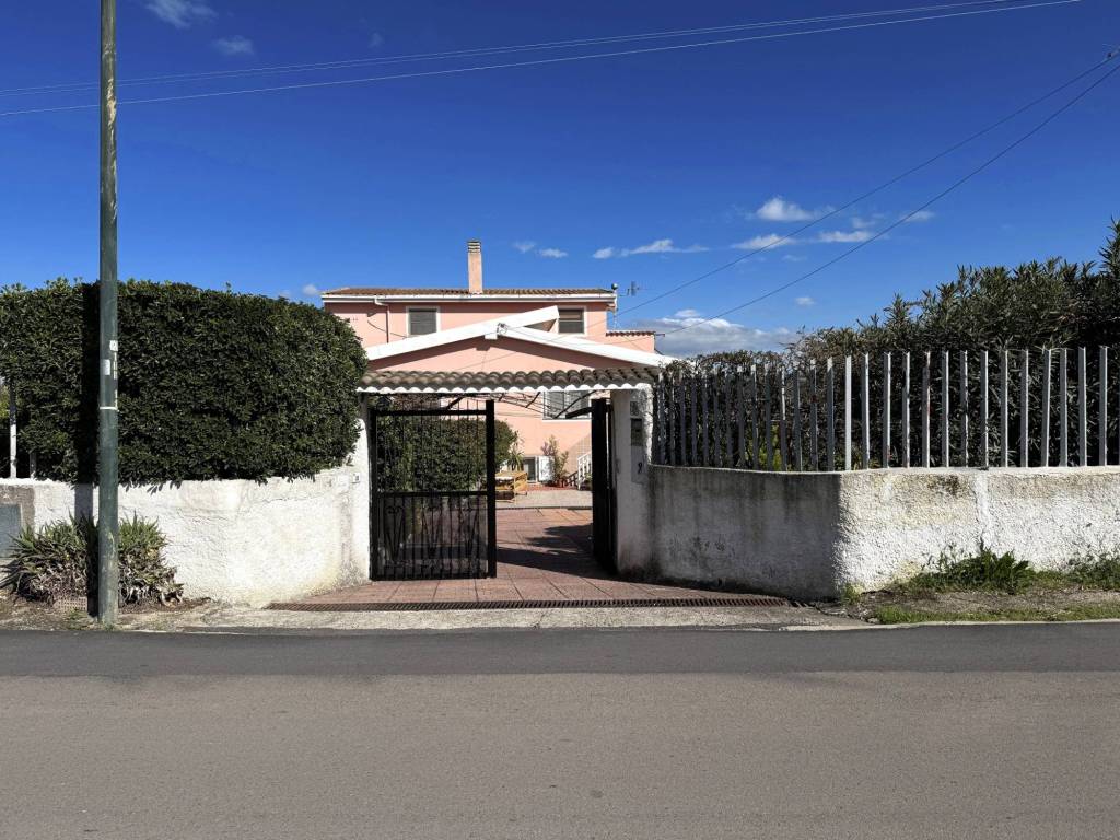 Villa a Sassari in Via Giuseppe De Martini, 38 - Foto 2
