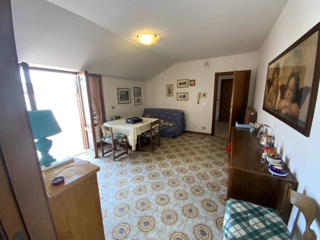 Appartamento a Alba adriatica in Via Adda, 5 - Foto 2