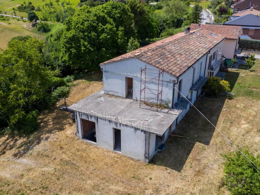 Villetta a schiera a Fabriano in COLLEPAGANELLO - Foto 2