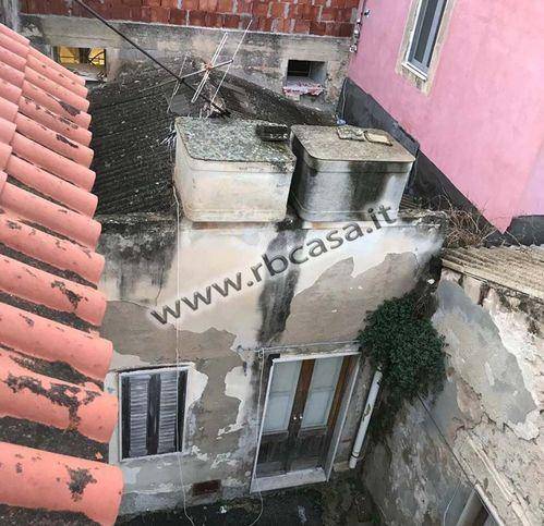 Casa indipendente a Ispica in Via Xxv Luglio - Foto 2
