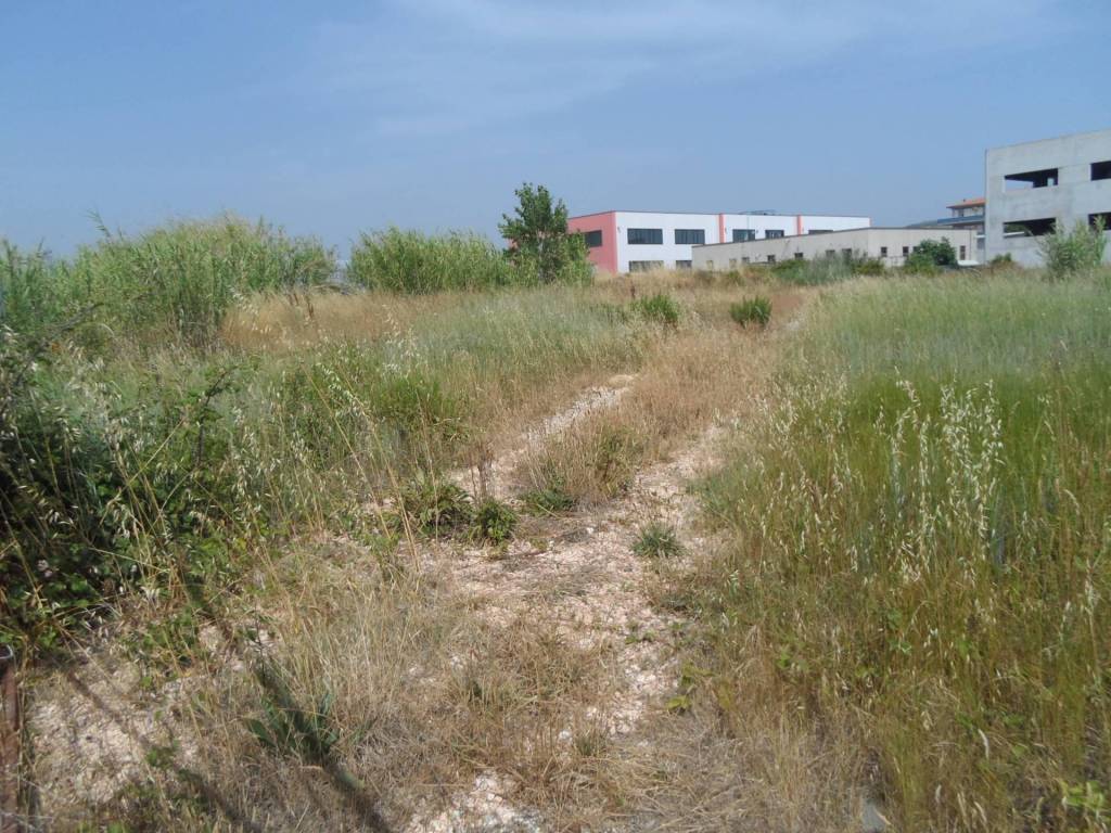 Terreno a San benedetto del tronto in Via Pasubio - Foto 3