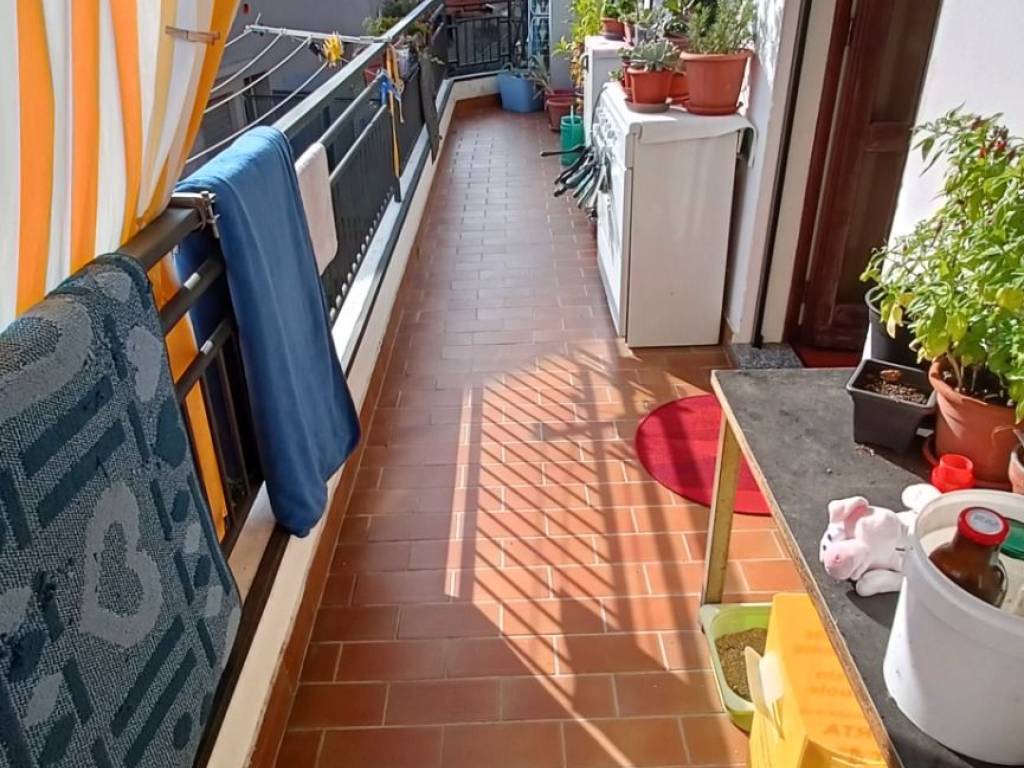 Appartamento a Borgomanero in Salita Colombaro - Foto 3