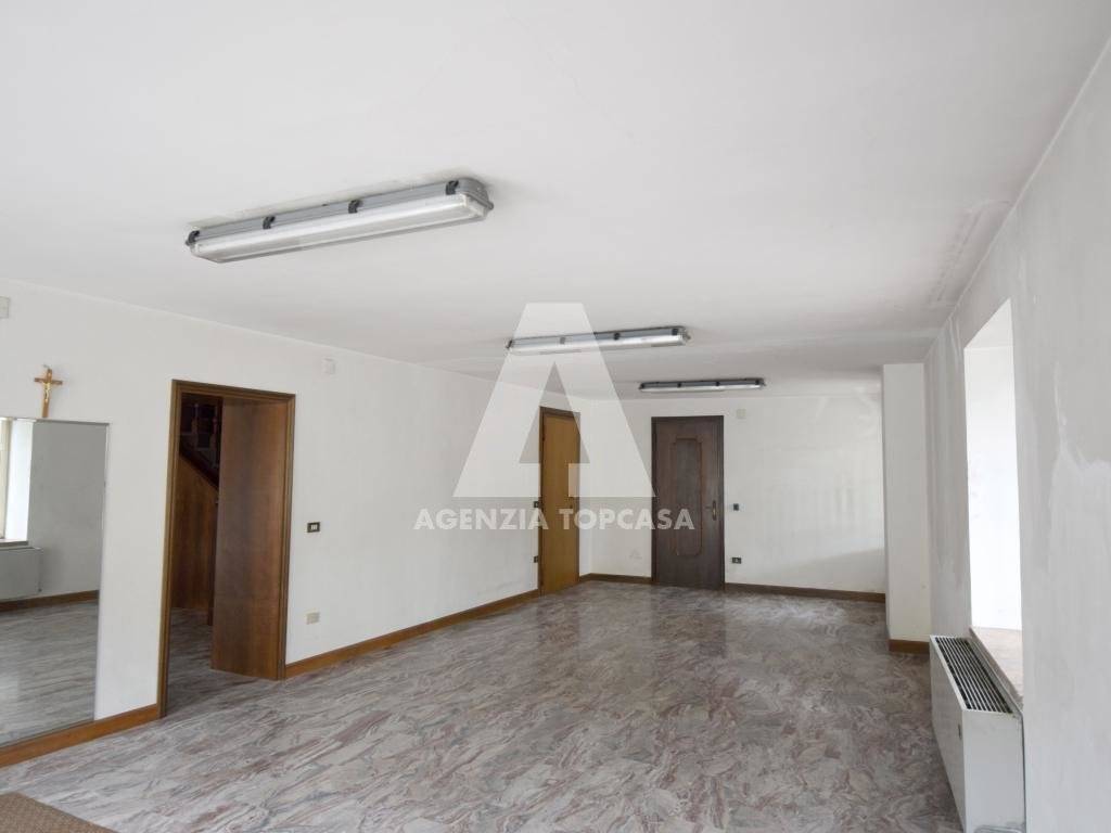 Casa indipendente a Lusiana conco in Via Santa Caterina, 12 - Foto 3