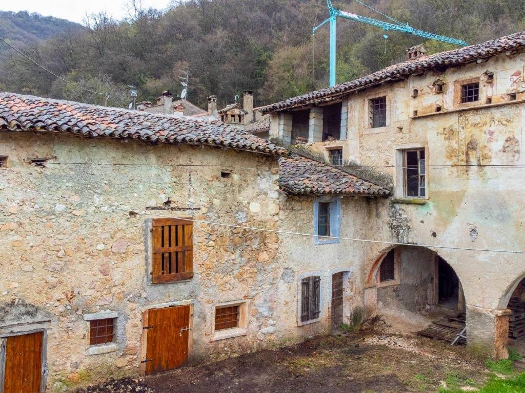 Rustico / casale a Badia calavena in Contrada Pergari - Foto 3