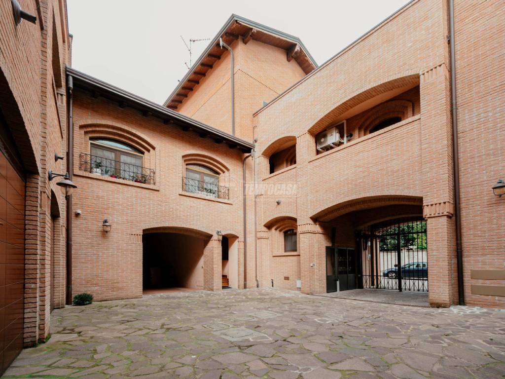 Appartamento a Vigevano in Via Giacomo Puccini 2 - Foto 2