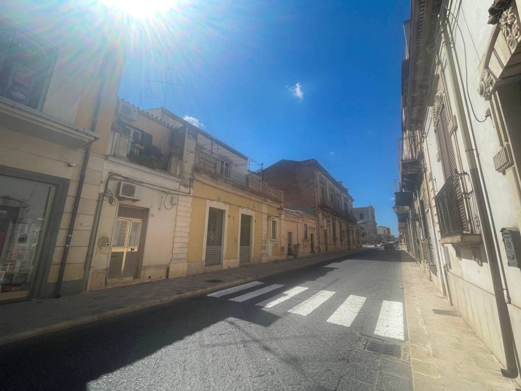 Immobile a Avola in Corso Vittorio Emanuele, 225 - Foto 2