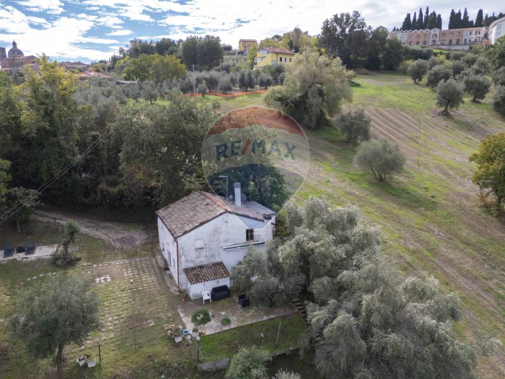 Casa indipendente a Monte san vito in Via Pozzo, 11 - Foto 2