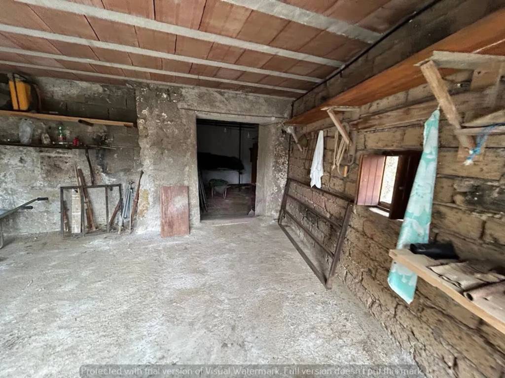 Box / garage a Bassano in teverina in Via Dello Speco, 7 - Foto 5