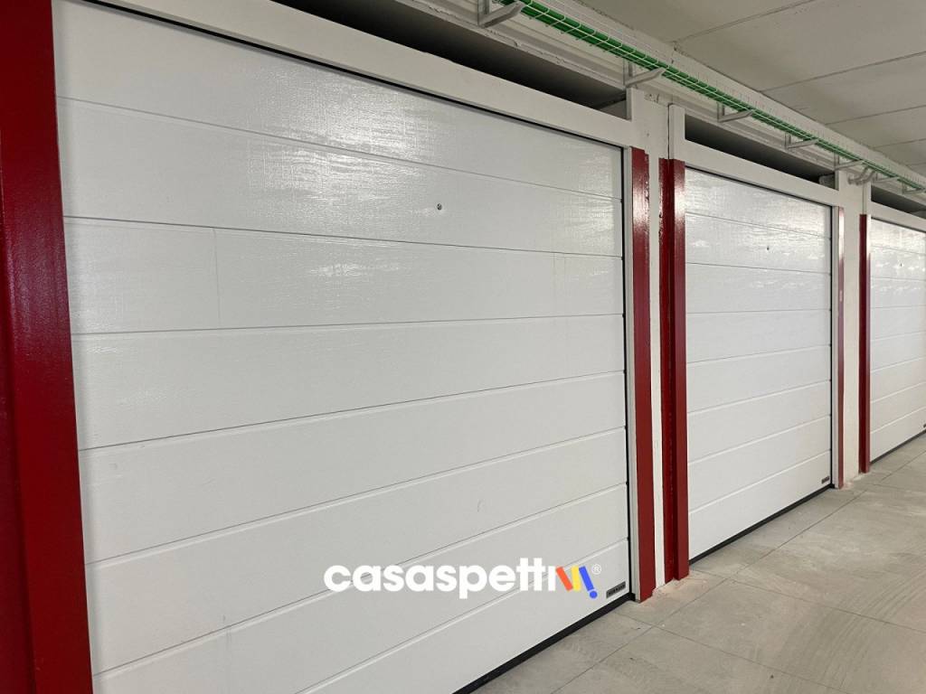 Box / garage a Salerno in Lungomare Guglielmo Marconi, 17 - Foto 4