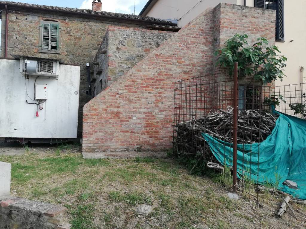 Casa indipendente a Cortona in Strada Provinciale di Manzano - Foto 5