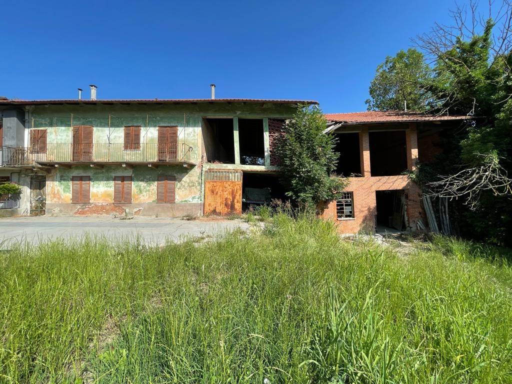 Rustico / casale a Vezza d'alba in Regione Madernassa - Foto 4