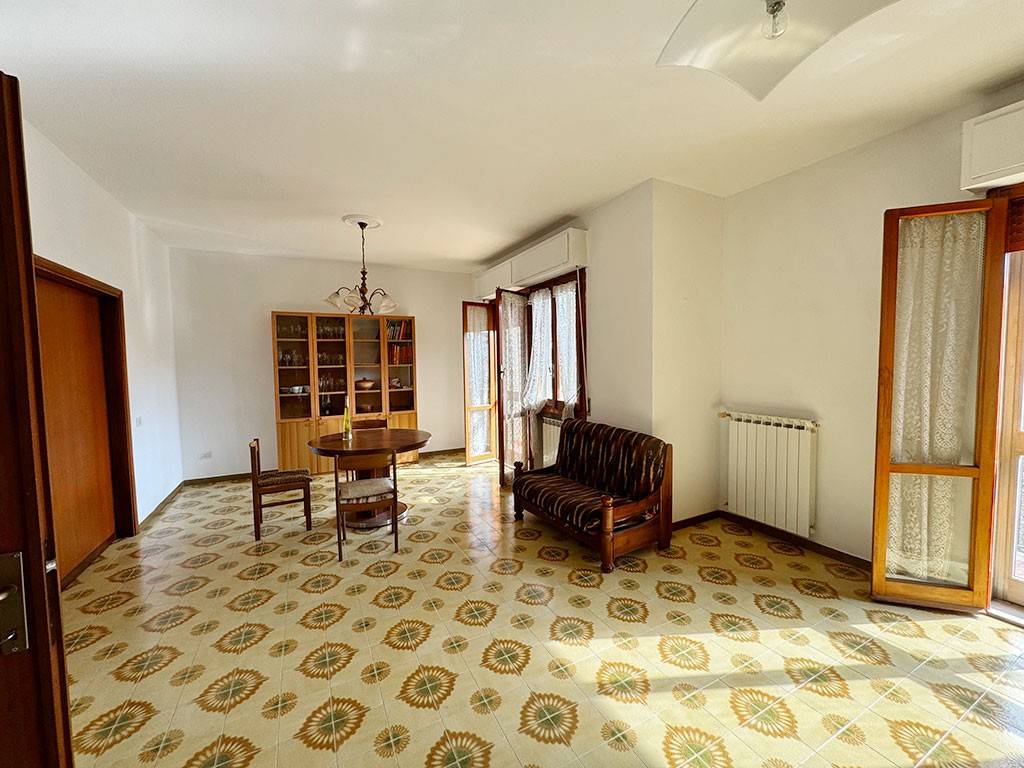 Appartamento a Montemurlo in Viale Antonio Labriola - Foto 2