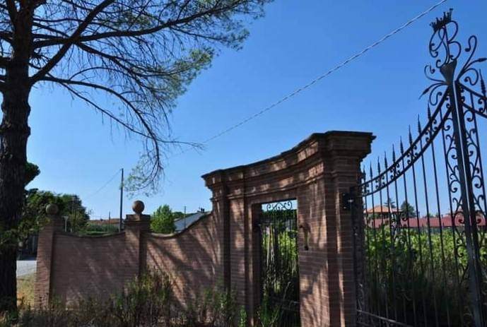 Rustico / casale a Castiglione del lago in Località Bertoni - Foto 2