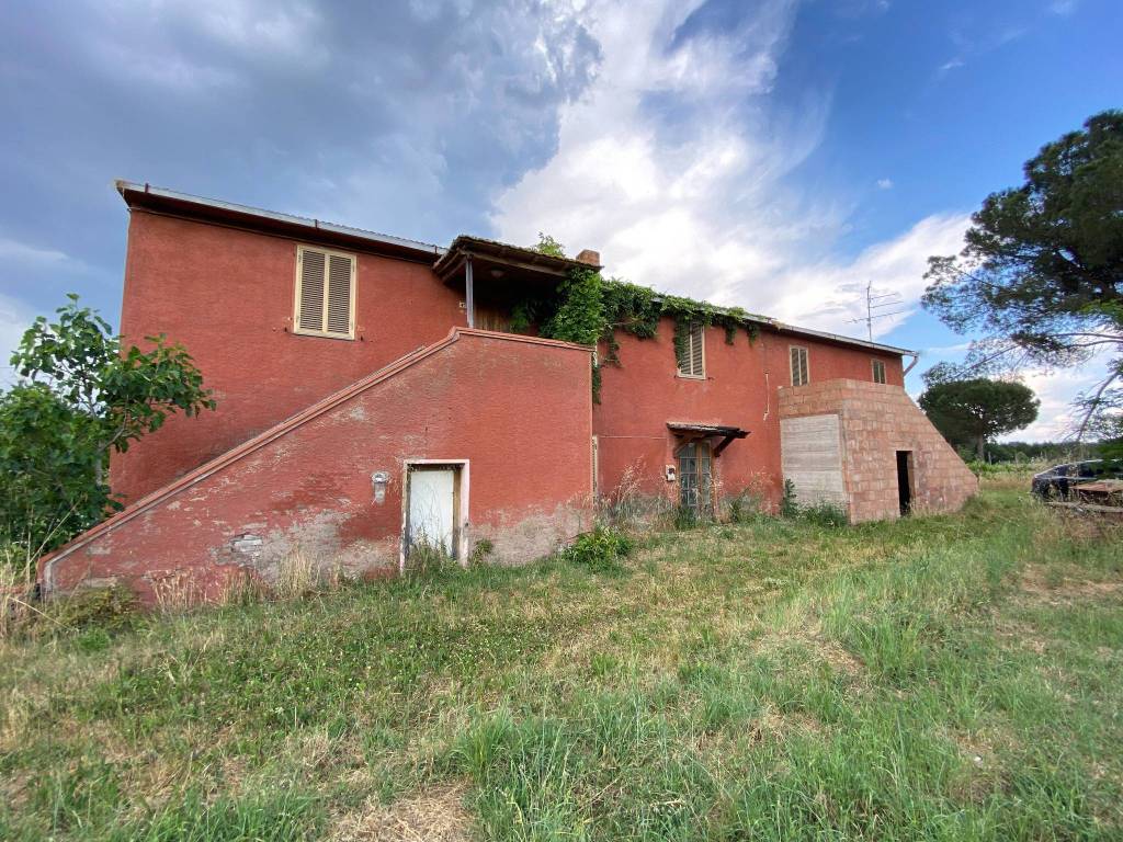 Rustico / casale a Castiglione del lago in Località Bertoni - Foto 5