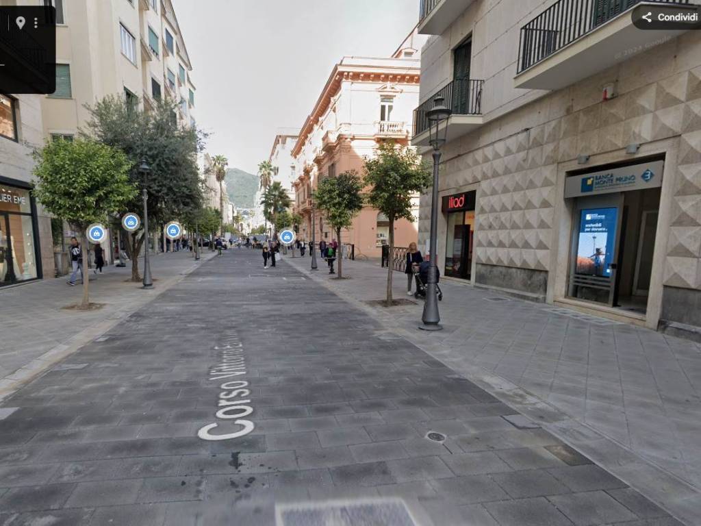 Immobile a Salerno in Corso Vittorio Emanuele - Foto 3