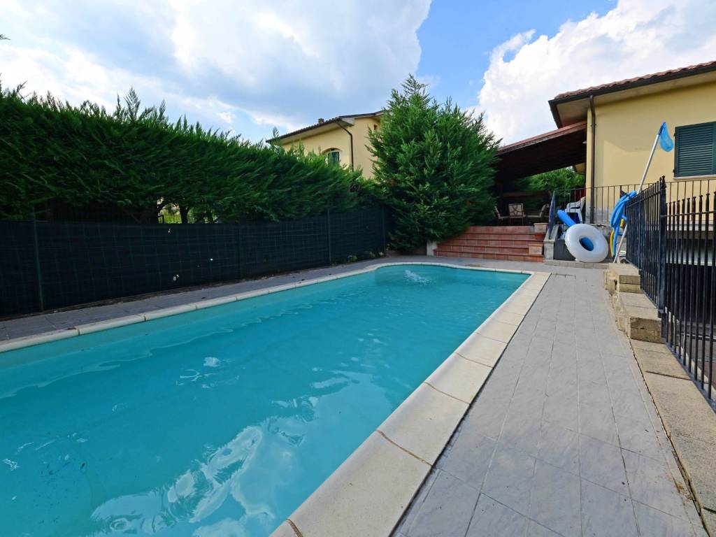 Villa a Lucignano in Strada Provinciale del Calcione - Foto 5
