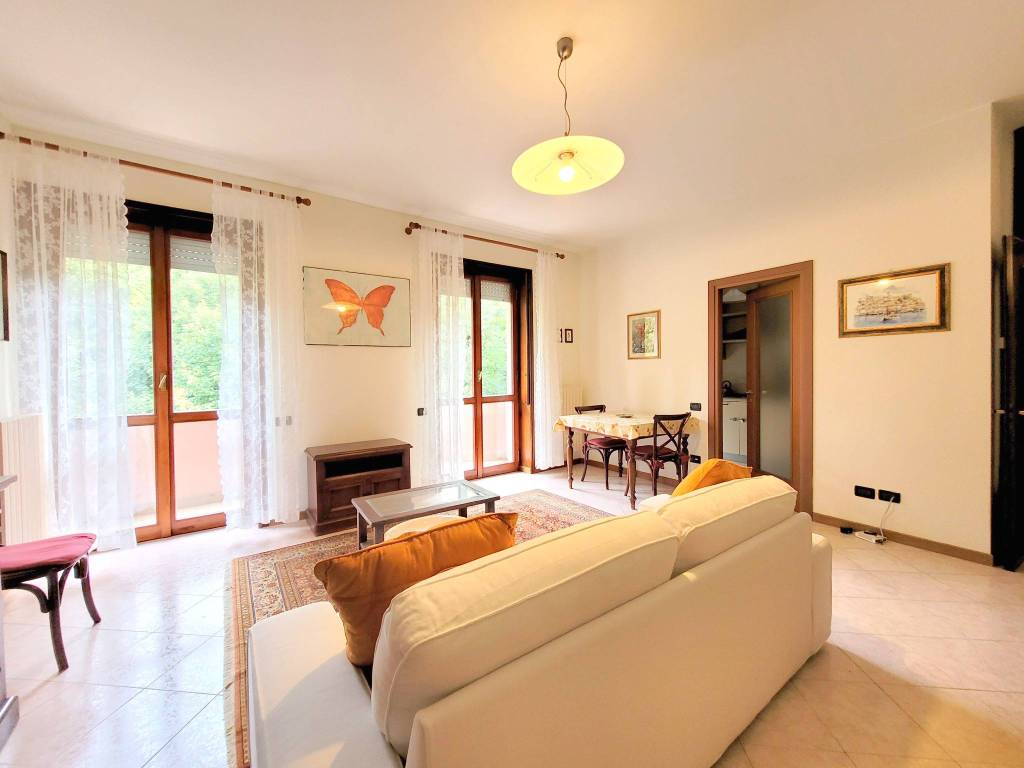 Appartamento a Brunate in Via per Como, 33 - Foto 2