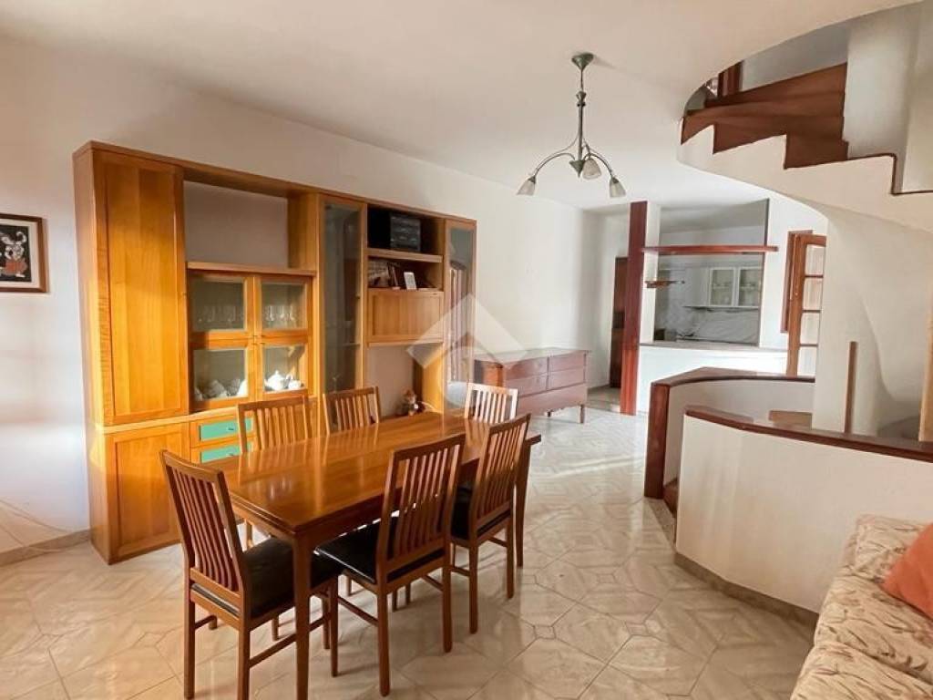 Casa indipendente a Alliste in Via Achille Valentini, 69 - Foto 4