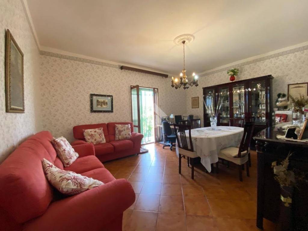 Casa indipendente a Ercolano in Via cegnacolo - Foto 2