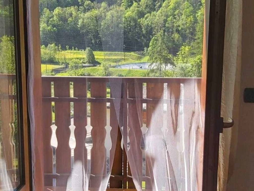 Appartamento a Lanzada in Via Palù, 211 - Foto 4