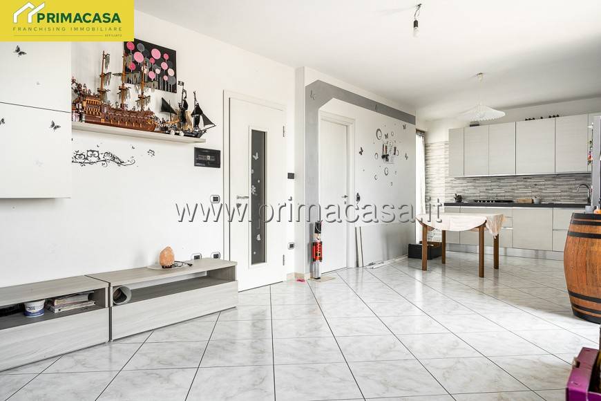 Palazzo / stabile a Lavagno in Via Provinciale, 43 - Foto 2