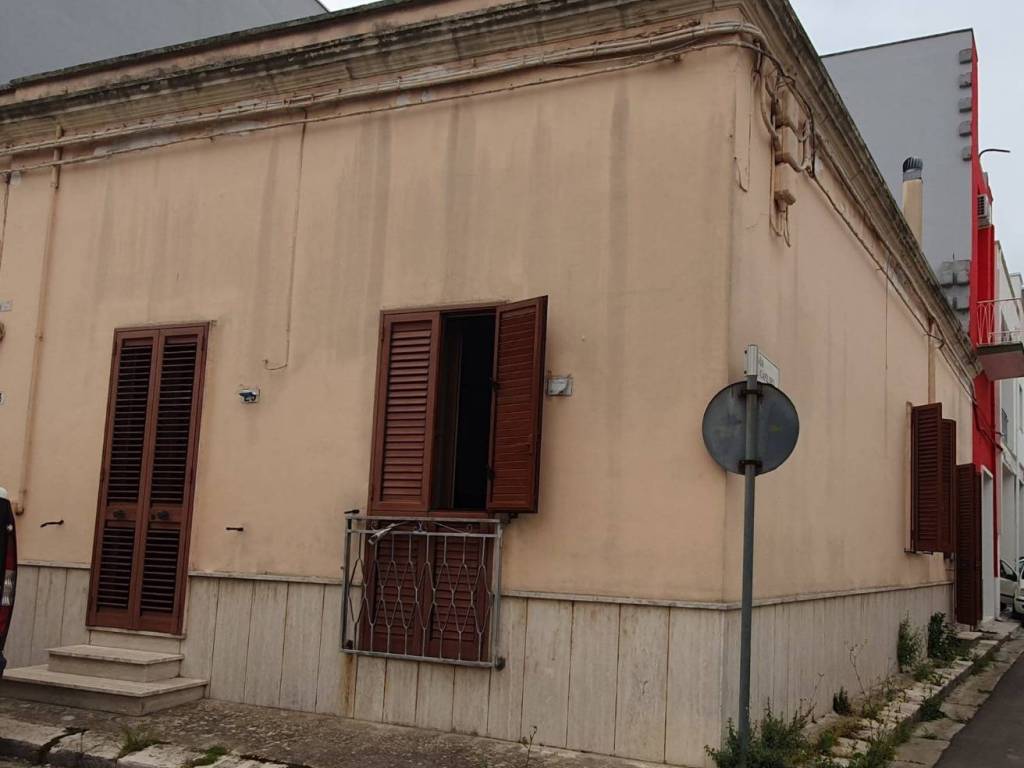 Casa indipendente a Leverano in Via Capilupo, 48 - Foto 3