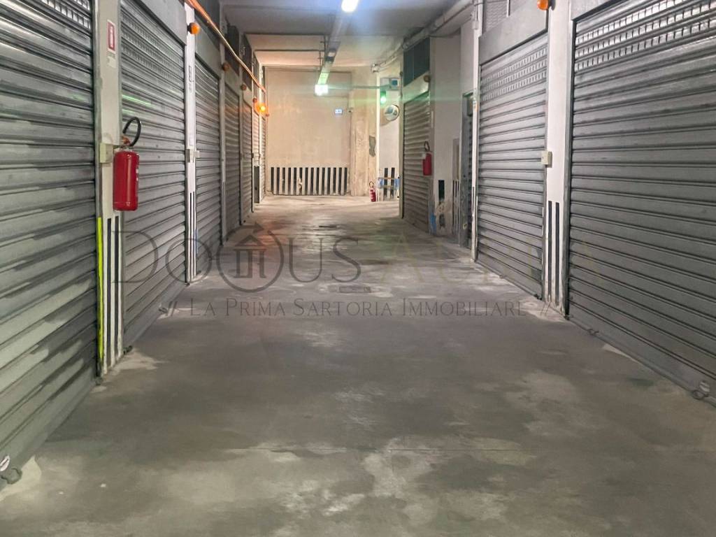 Box / garage a Salerno in Largo Dogana Regia - Foto 5