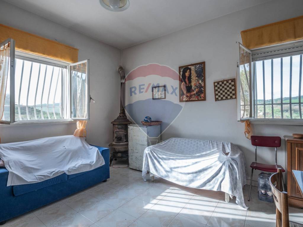 Casa indipendente a Caltagirone in Contrada Caldaia SS417 - Foto 5