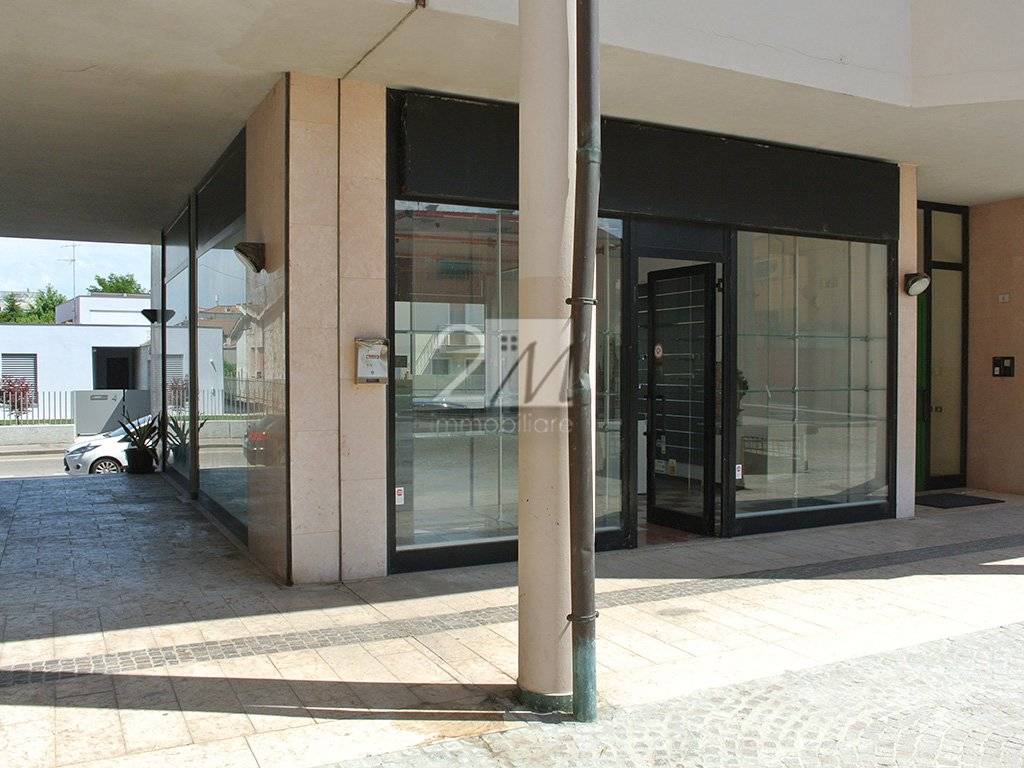 Immobile a Villafranca di verona in Corso Vittorio Emanuele II, 157 - Foto 3