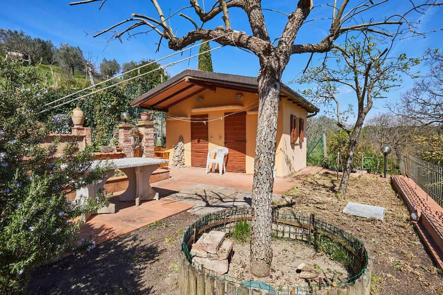 Casa indipendente a Castiglione del lago in Località Caioncola - Foto 4