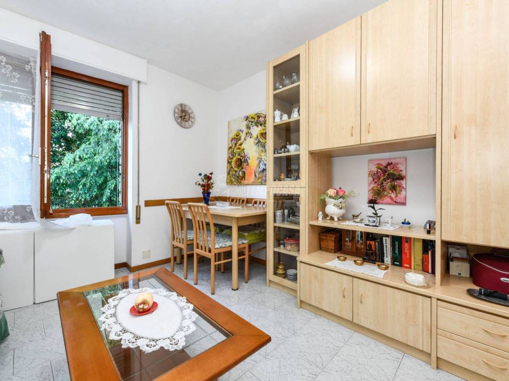 Appartamento a Gardone riviera in Via al Vittoriale - Foto 5