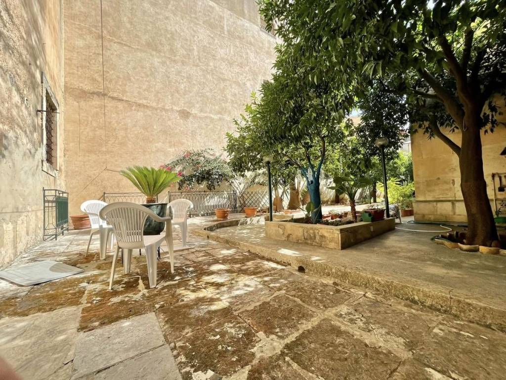 Casa indipendente a Avola in Piazza Teatro - Foto 5