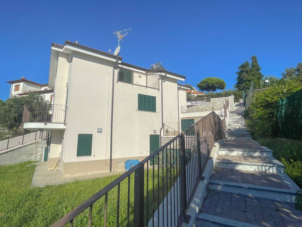 Villetta a schiera a Albissola marina - Foto 3