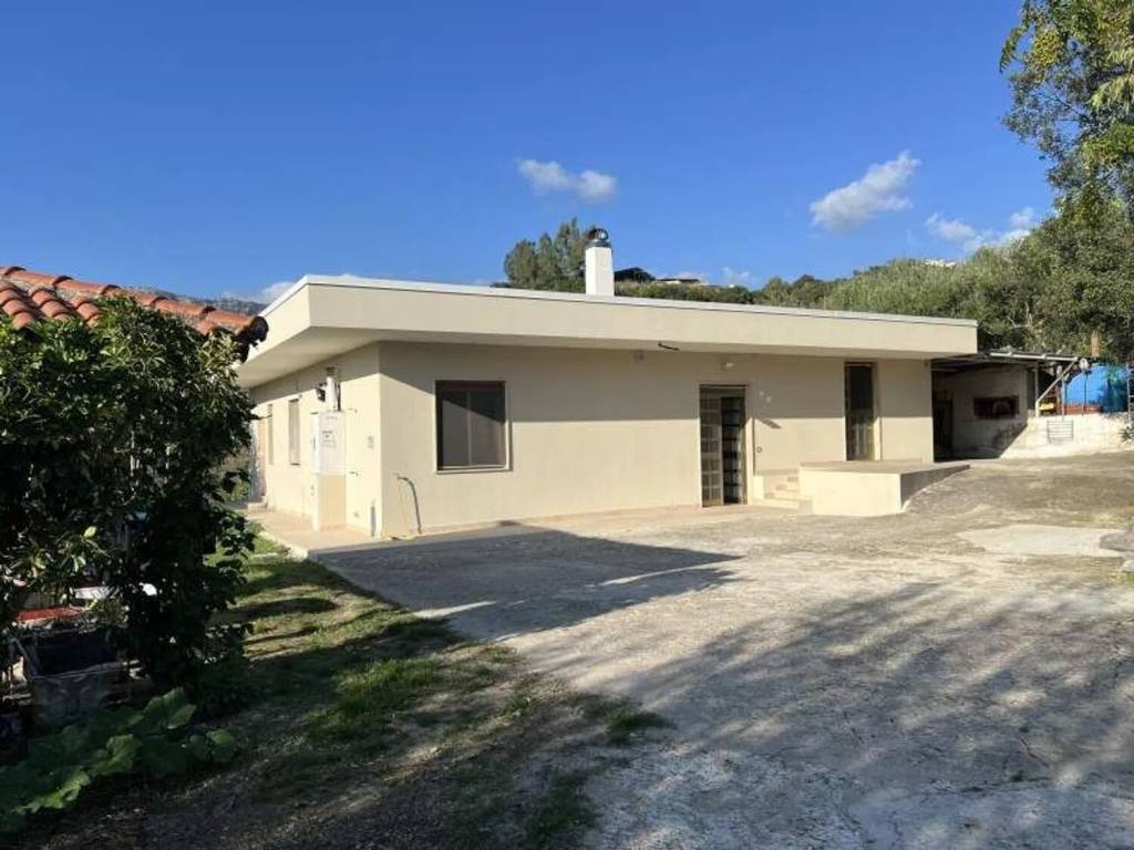 Villa a Giungano in Via San Giuseppe, 73 - Foto 2