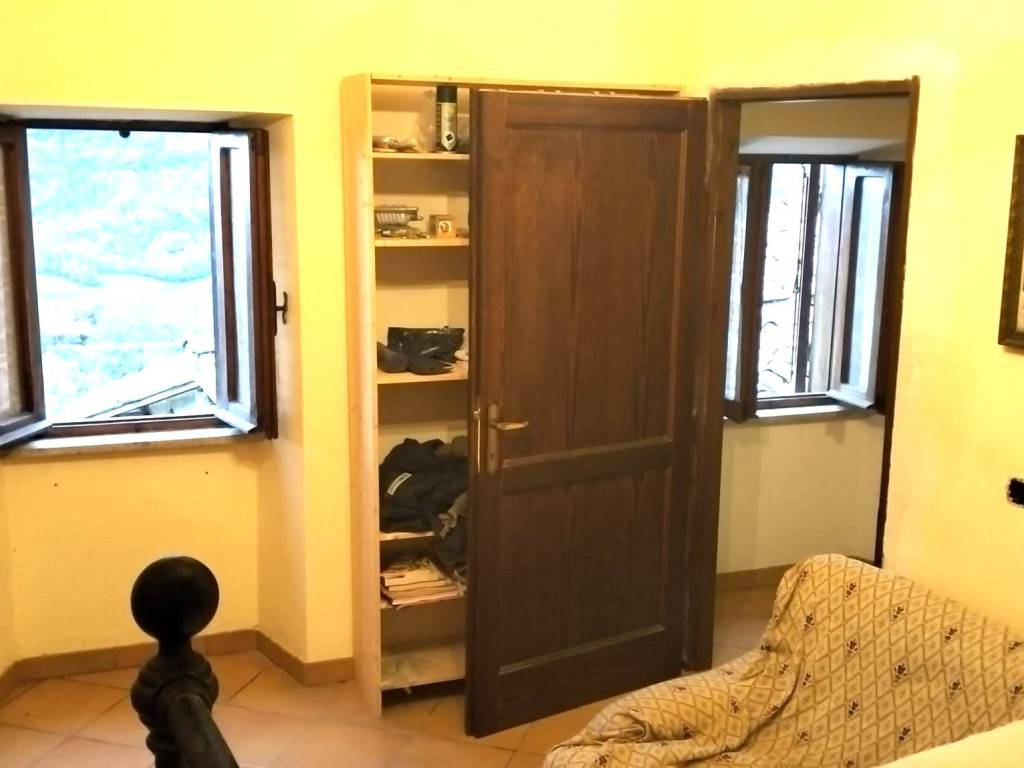 Appartamento a Spoleto in Località Belvedere-Ancaiano - Foto 4