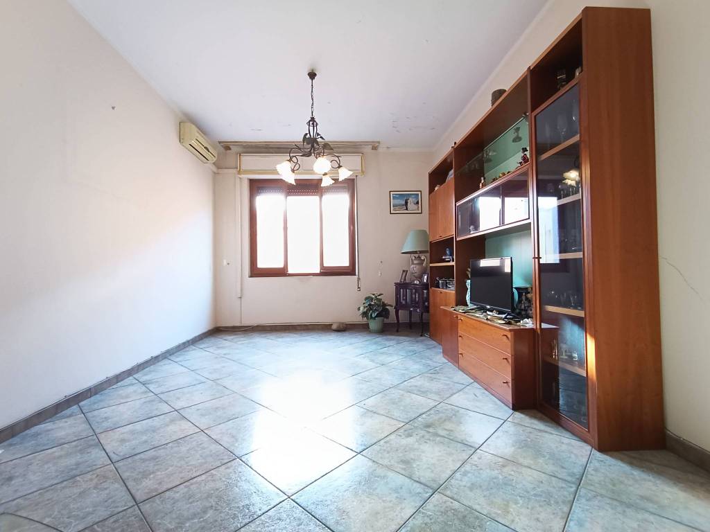 Appartamento a Quartu sant'elena in Via Alfonso La Marmora, 23 - Foto 3