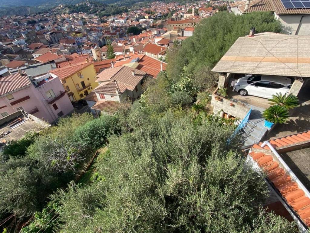 Terreno a Oliena in Via Monte Limbara - Foto 2