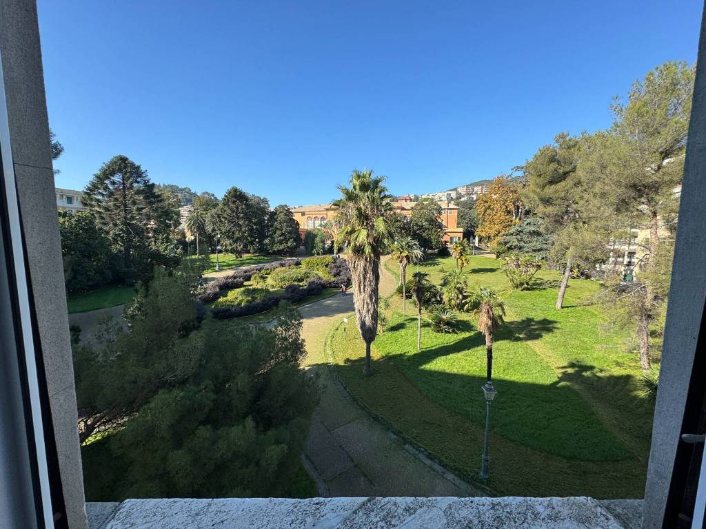 Appartamento a Genova in Piazza Cristoforo Bonavino - Foto 5