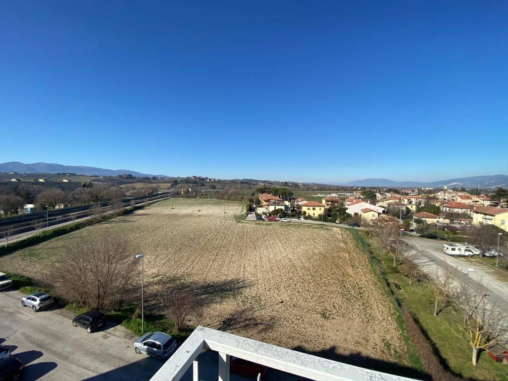 Attico / mansarda a Spoleto in Via Giacomo Reggiani, 25 - Foto 4