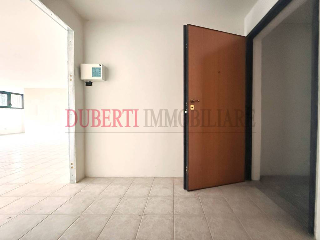 Appartamento a Gallarate in Via Tagliamento - Foto 4