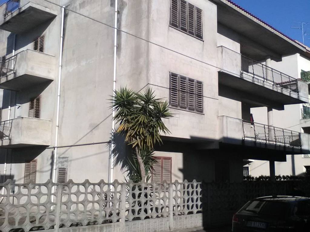 Palazzo / stabile a Bianco in Via Giuseppe Garibaldi - Foto 2