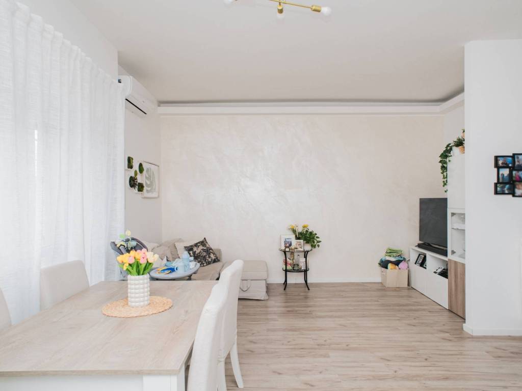 Appartamento a Roma in Viale Jonio, 111 - Foto 1