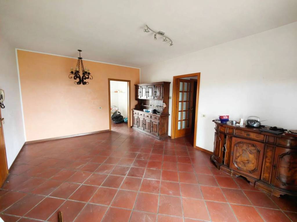 Appartamento a Montevarchi in Viale Giacomo Matteotti - Foto 2