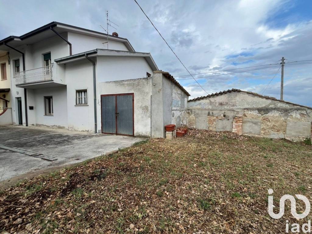 Rustico / casale a Cugnoli in LocalitÃ CONTRADA PIANO CARPINETO, 19 - Foto 3