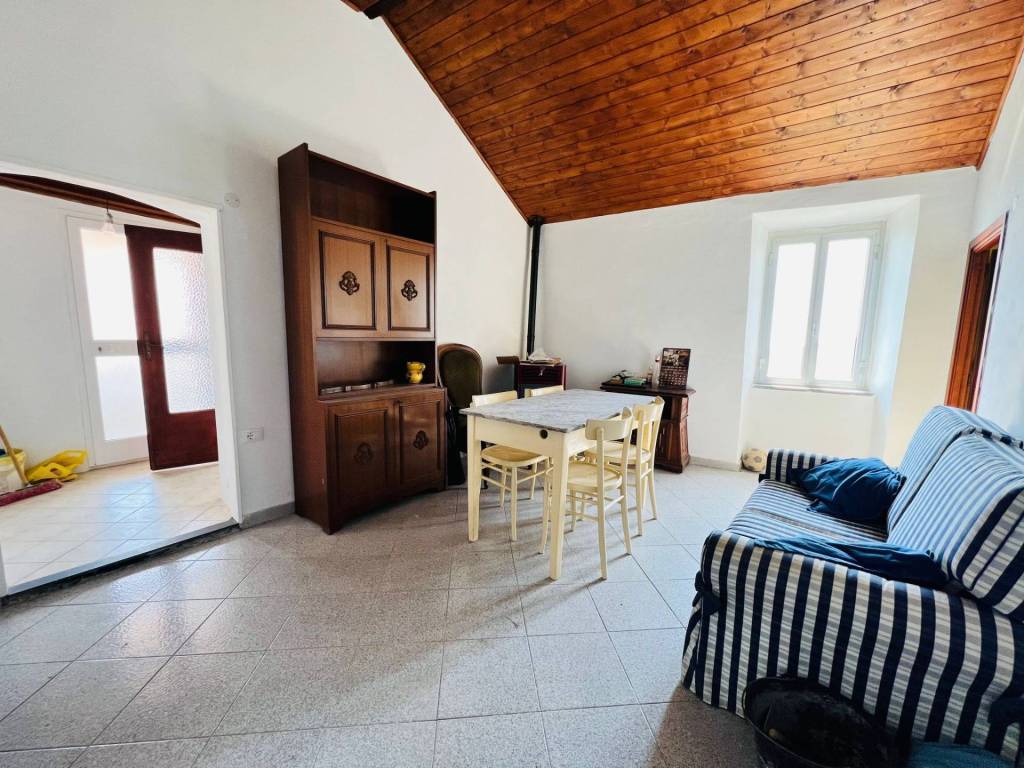 Appartamento a Diano marina in Piazza San Nicola - Foto 4