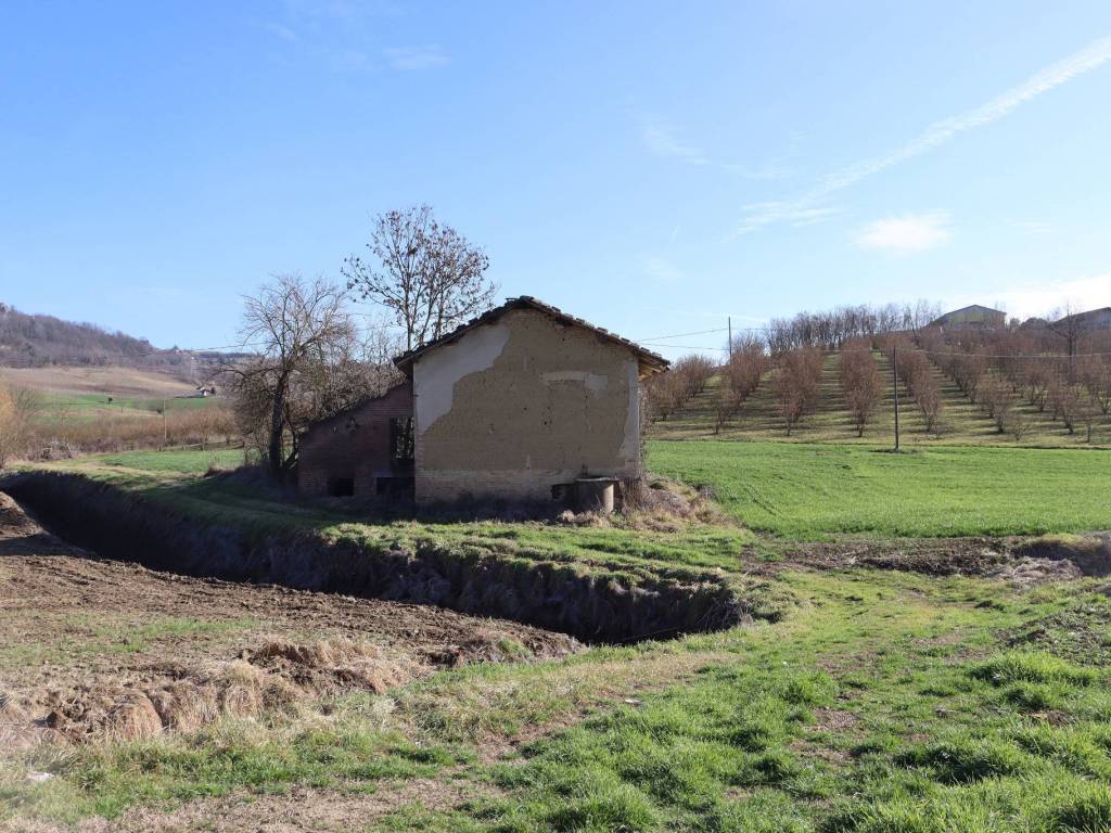 Rustico / casale a Costigliole d'asti in Strada Chiaberto, 1 - Foto 4